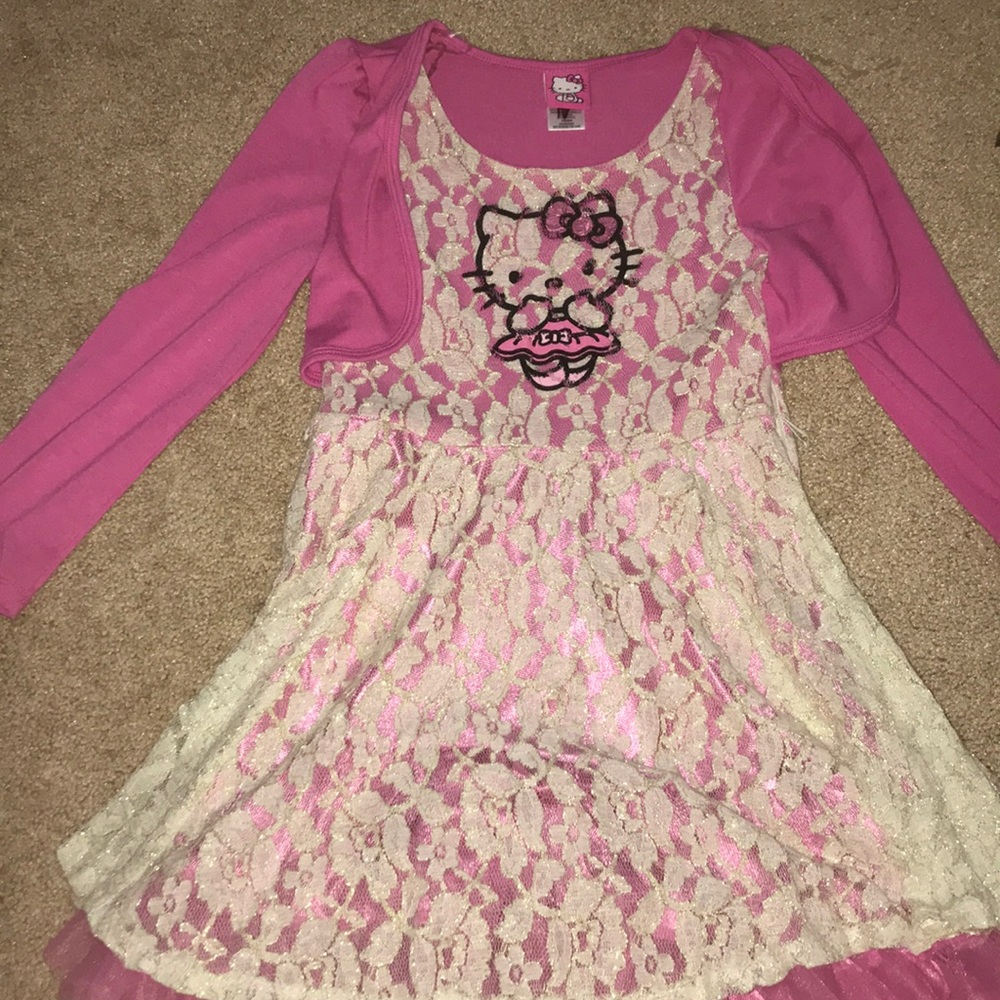Beautiful pink laced hello Kitty dress